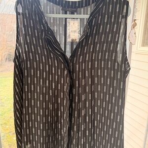 Lane Bryant Black Sleeveless Sheer Blouse with White Arrow Stripe